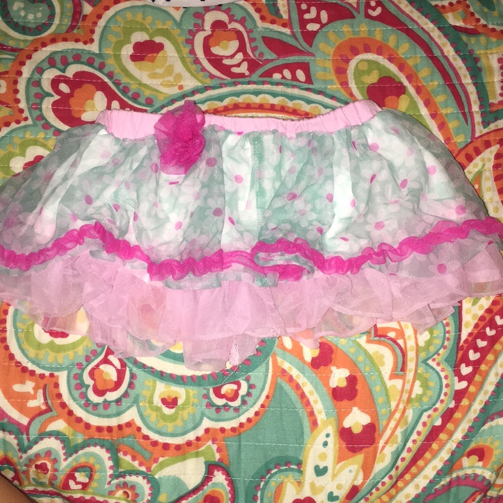5/$20 Floral Tutu Skirt